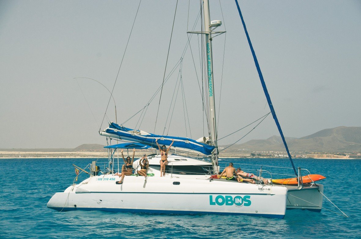 Private catamaran to Lobos Island